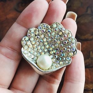 Vintage Aurora Borealis Rhinestone Oyster Brooch